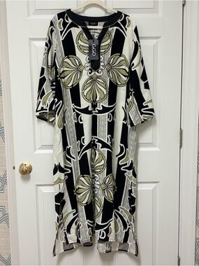 GiGiO Black, Cream and Olive Kaftan Dress NWT Large